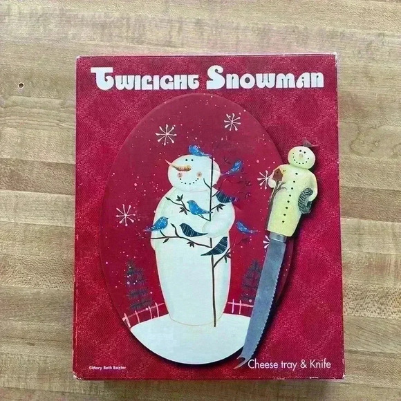 Twilight Snowman Cheese Tray & Knife - Picture 1 of 7